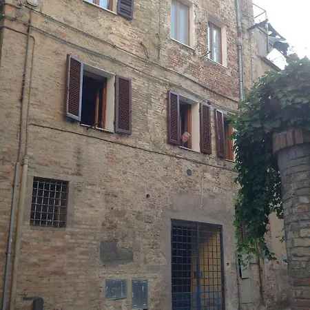 Pinturicchio, Characteristic And Comfortable Apartment In The Historic Center Perugia Exterior photo